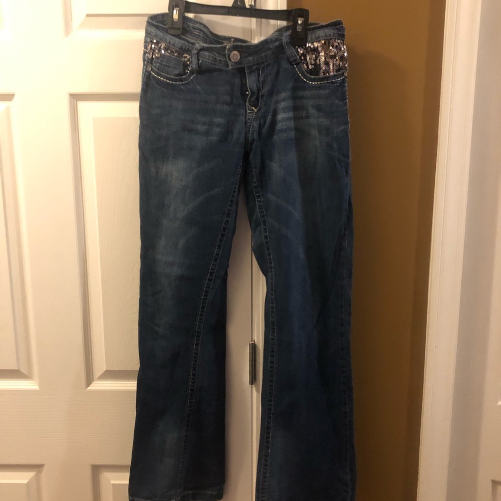 Jeans with the glitter detail